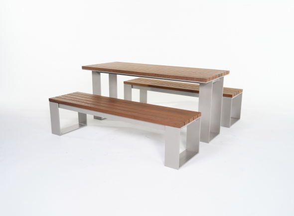 525 Table | DuMor Site Furnishings