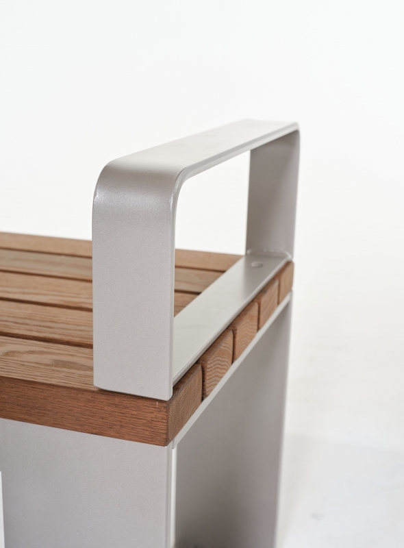 521/523 Bench | DuMor Site Furnishings
